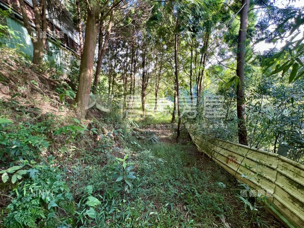 峨眉臨溪景觀休閒農地房屋室內格局與周邊環境