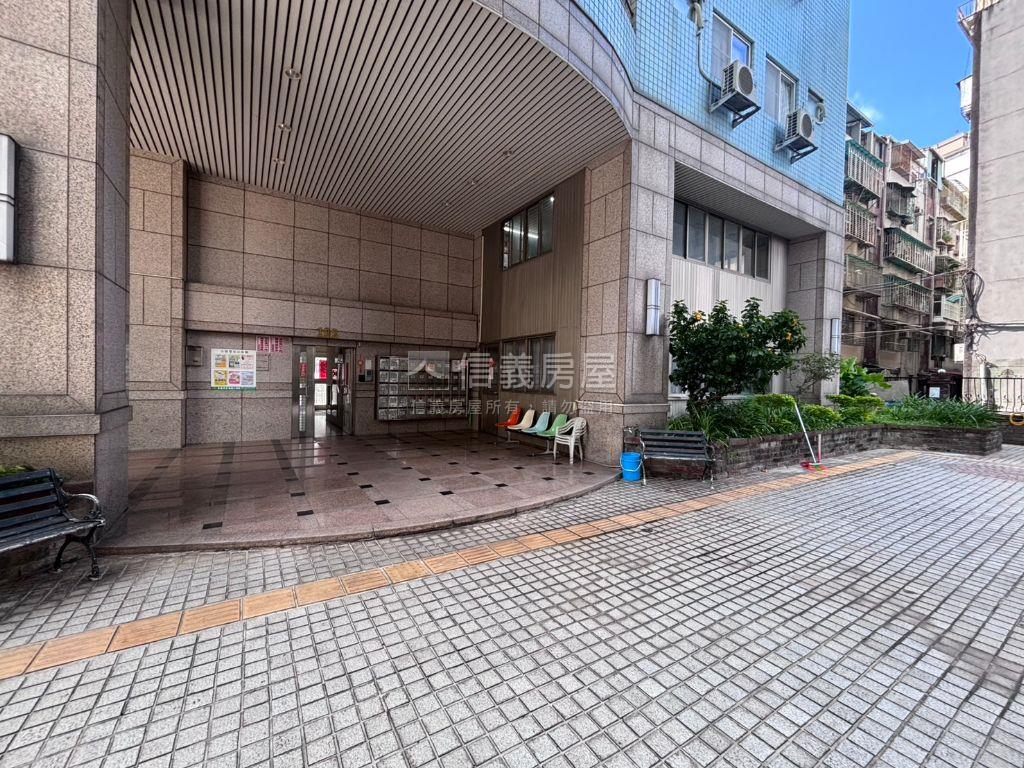 公園雙星稀有出售房屋室內格局與周邊環境