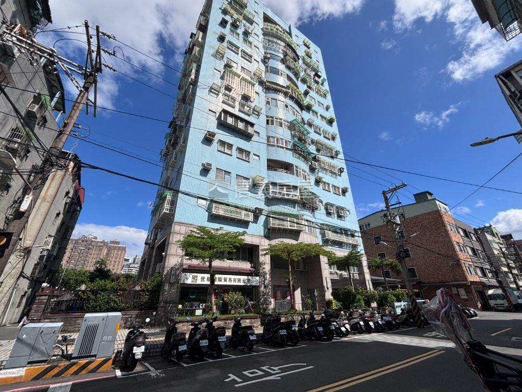 公園雙星稀有出售房屋室內格局與周邊環境