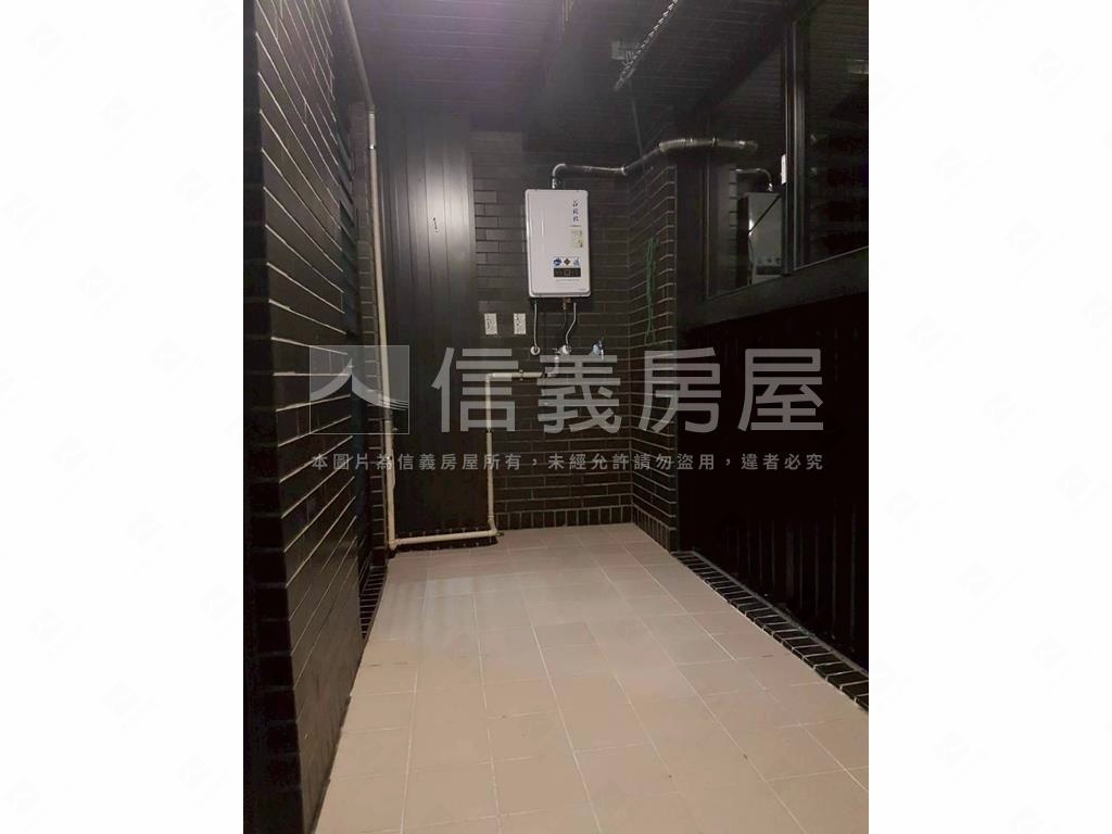 海洋都心精裝三房車位房屋室內格局與周邊環境