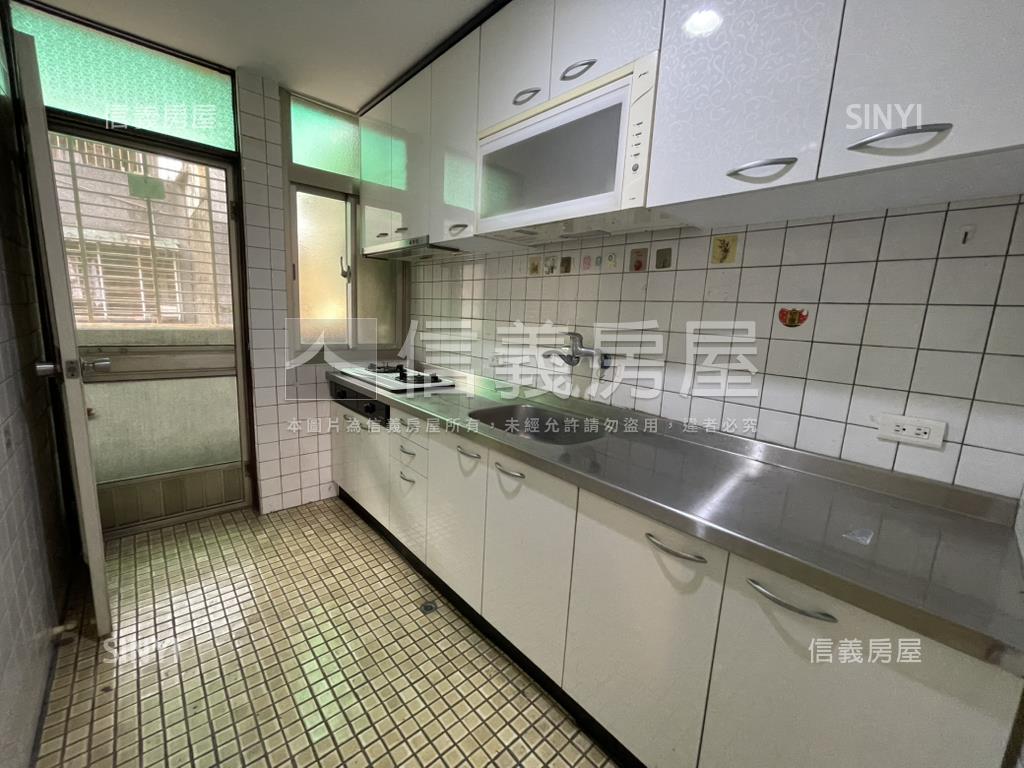 可看屋－富錦街小家庭房屋室內格局與周邊環境