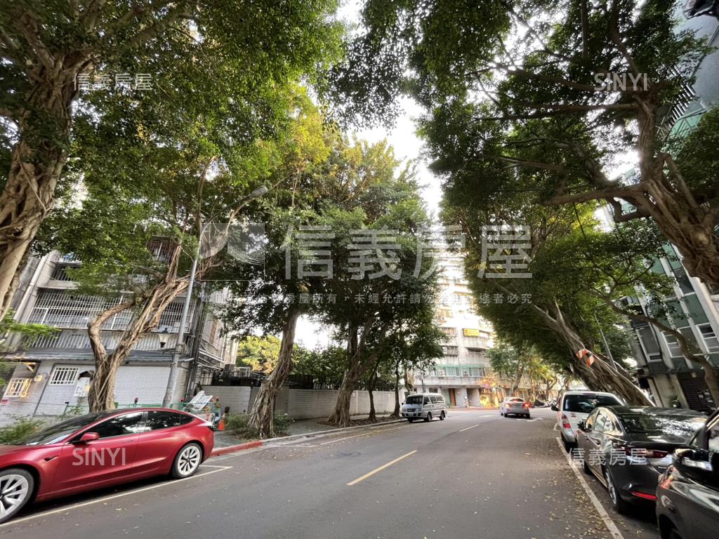 可看屋－富錦街小家庭房屋室內格局與周邊環境