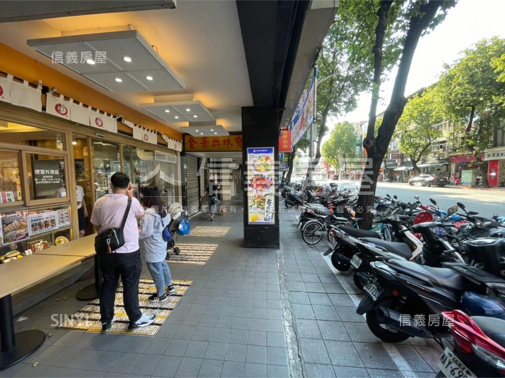 中山區雙連捷運旁電梯大樓房屋室內格局與周邊環境