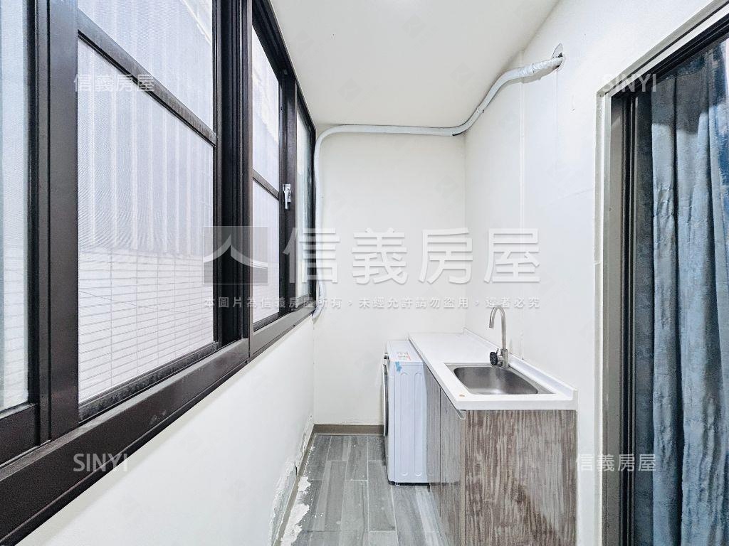 全聯樓上挑高大空間房屋室內格局與周邊環境