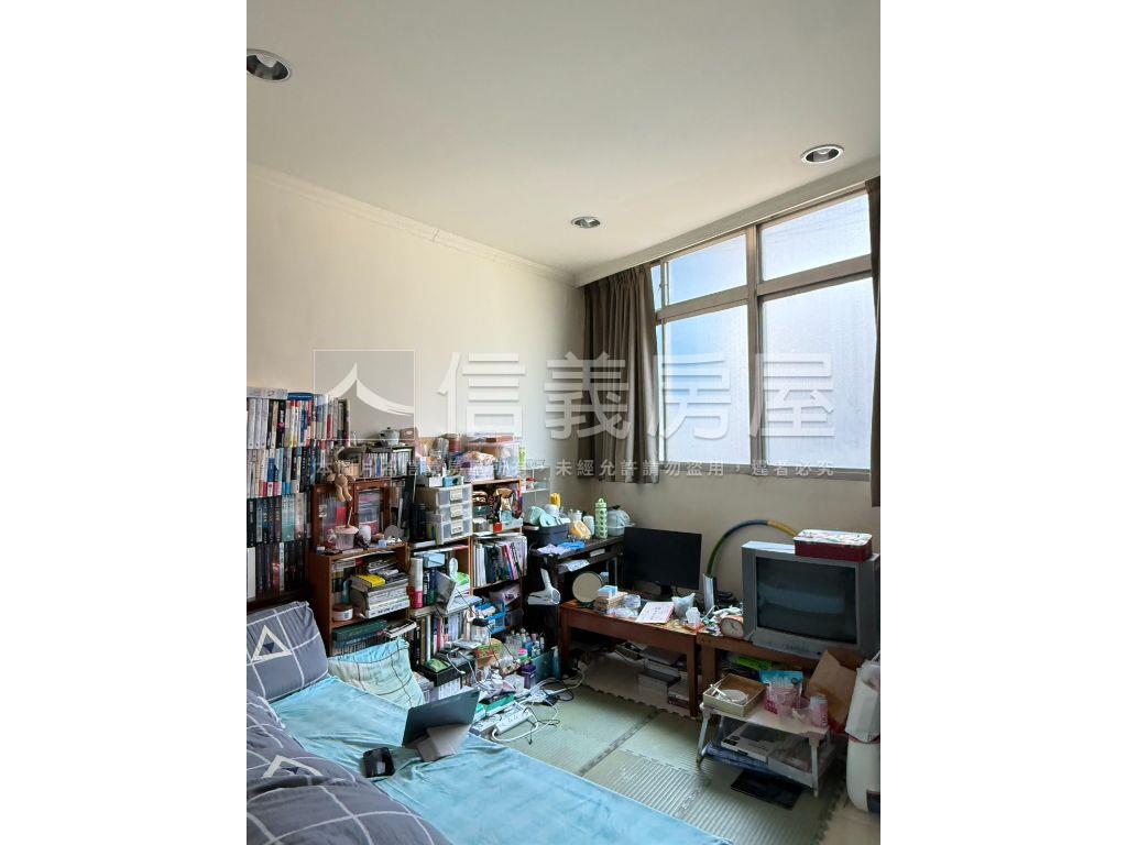 南勢角收租美寓二樓房屋室內格局與周邊環境