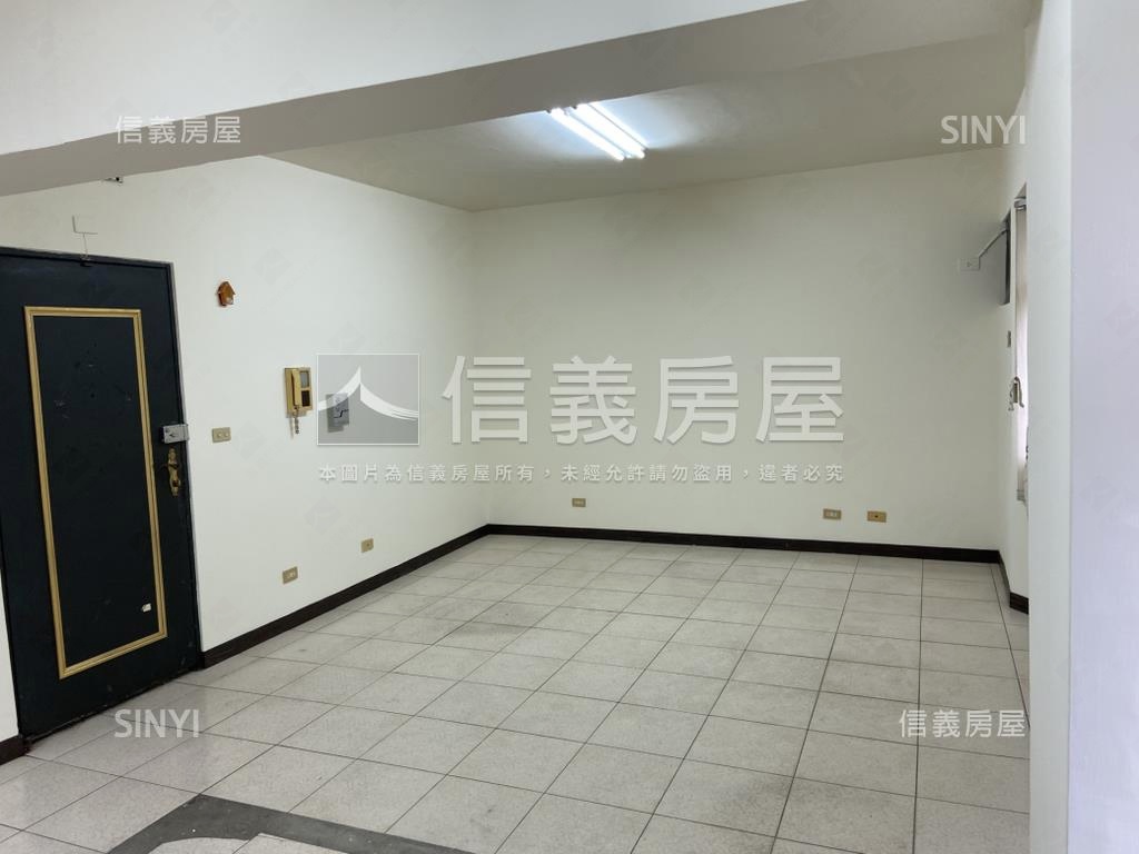 永貞路大面寬採光三樓房屋室內格局與周邊環境