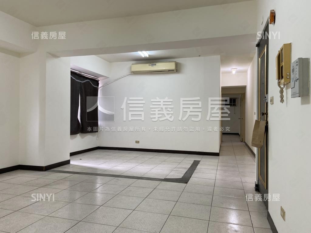 四號公園電梯大三房房屋室內格局與周邊環境