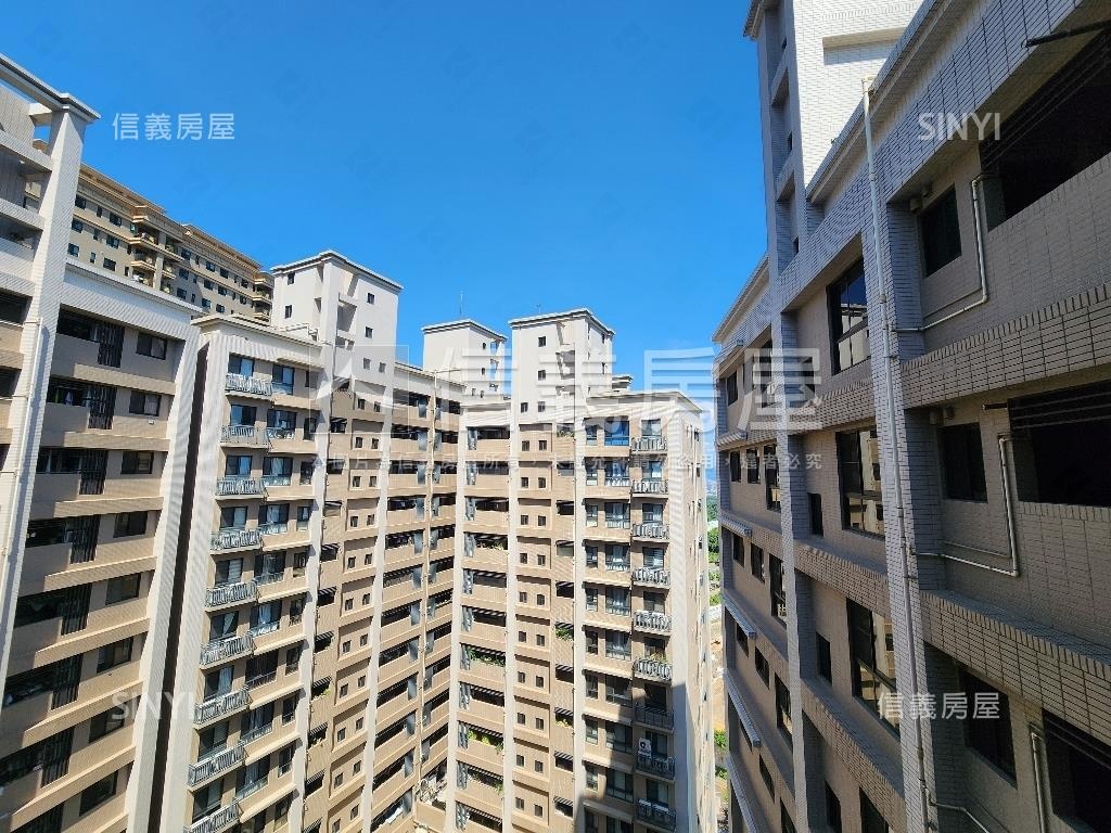 竹城典雅精美３房車位房屋室內格局與周邊環境