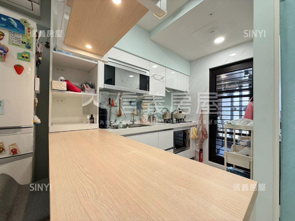 太陽帝國兩房帶車位房屋室內格局與周邊環境