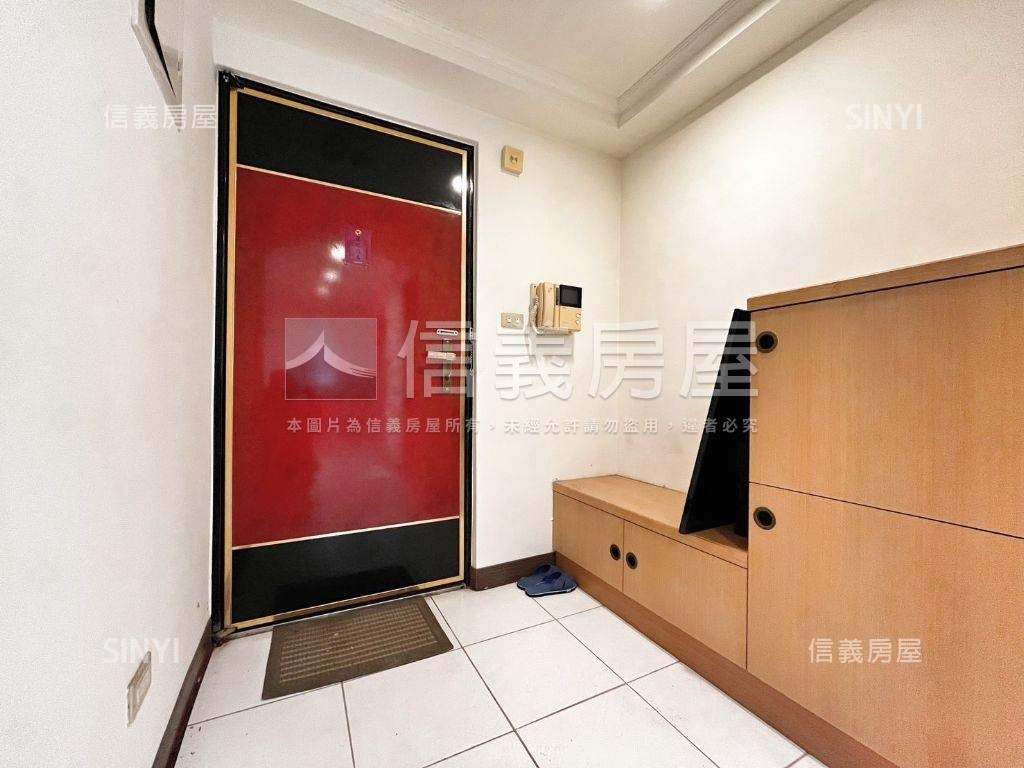 收租自用皆宜低總價華廈房屋室內格局與周邊環境