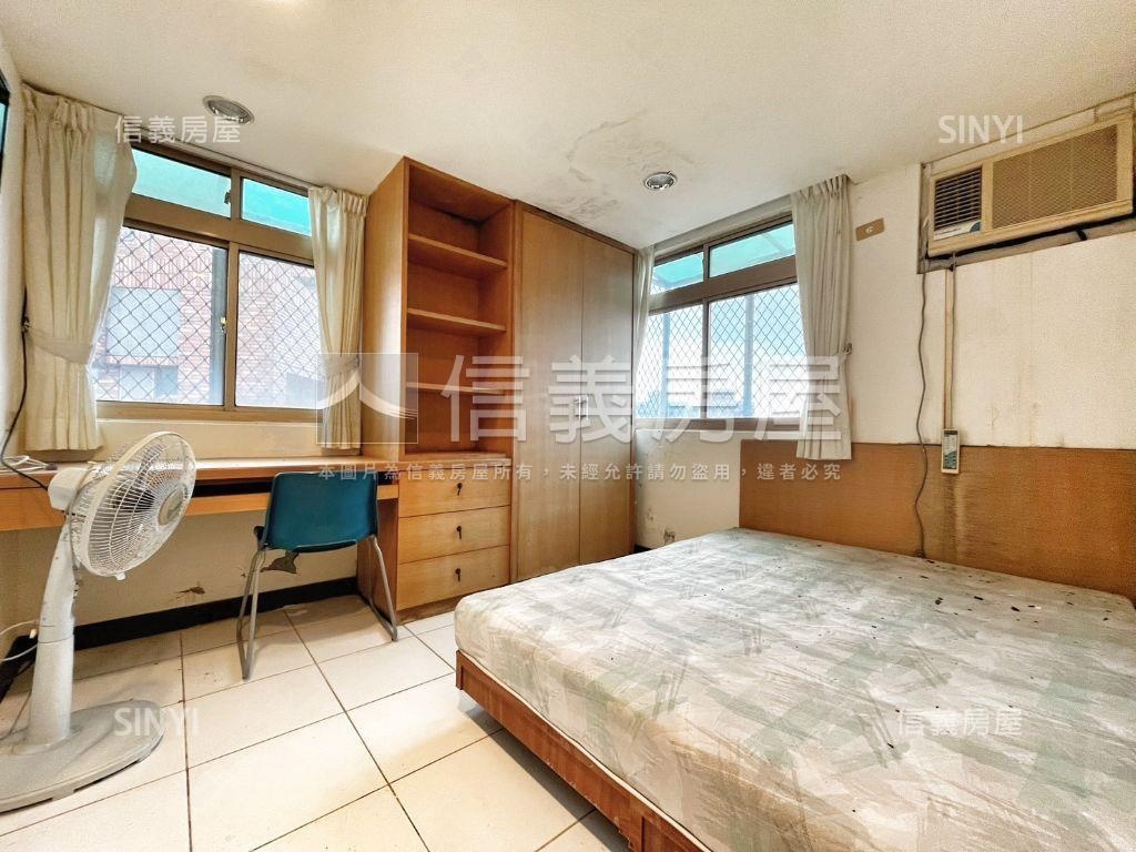 收租自用皆宜低總價華廈房屋室內格局與周邊環境