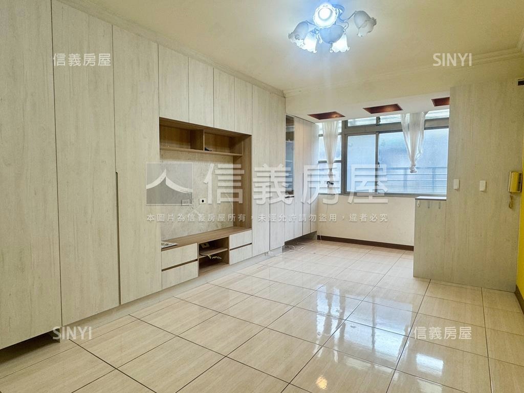 四號公園捷運美寓房屋室內格局與周邊環境