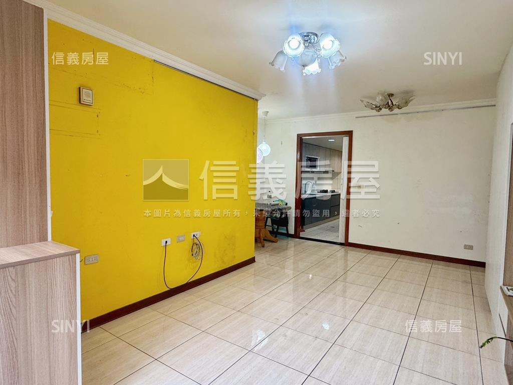 四號公園捷運美寓房屋室內格局與周邊環境