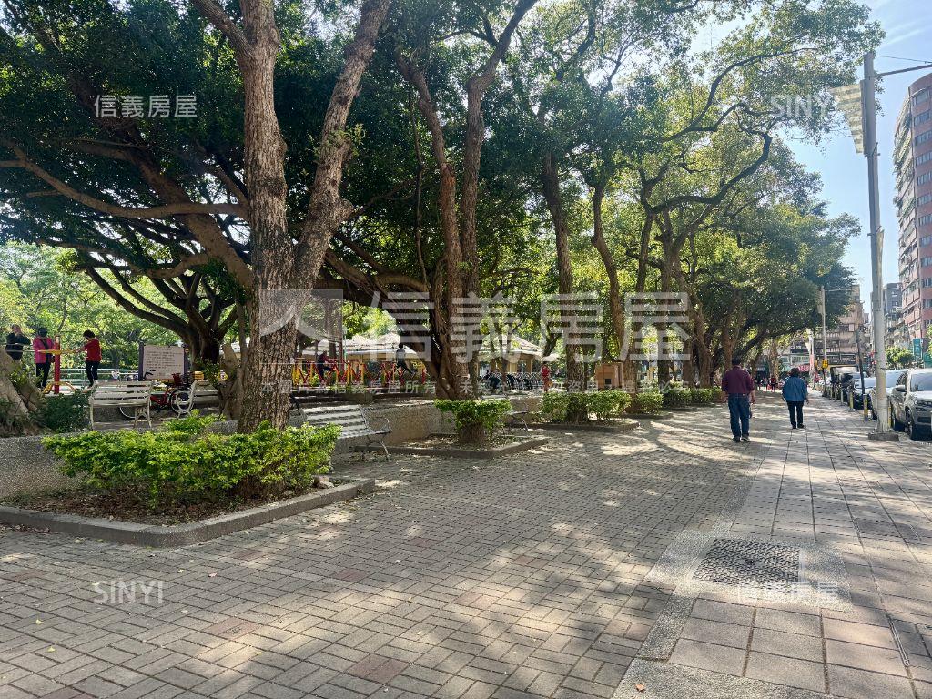 捷運公園方正美寓房屋室內格局與周邊環境