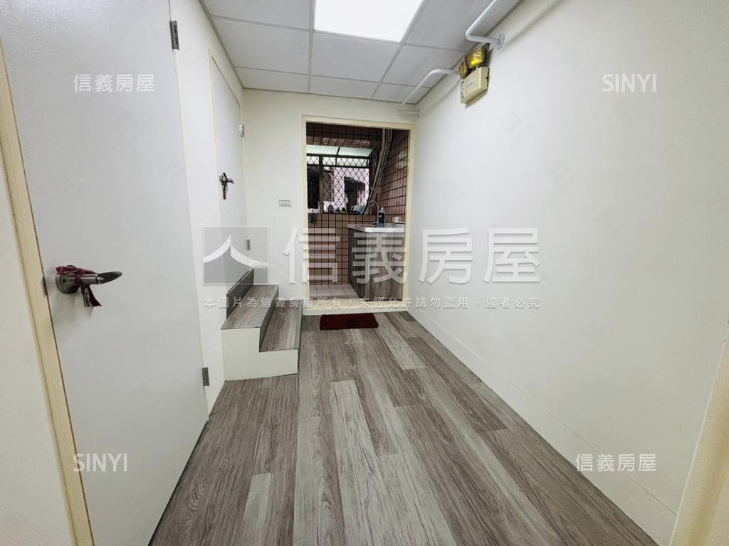 專任～中山三民低總價辦公房屋室內格局與周邊環境