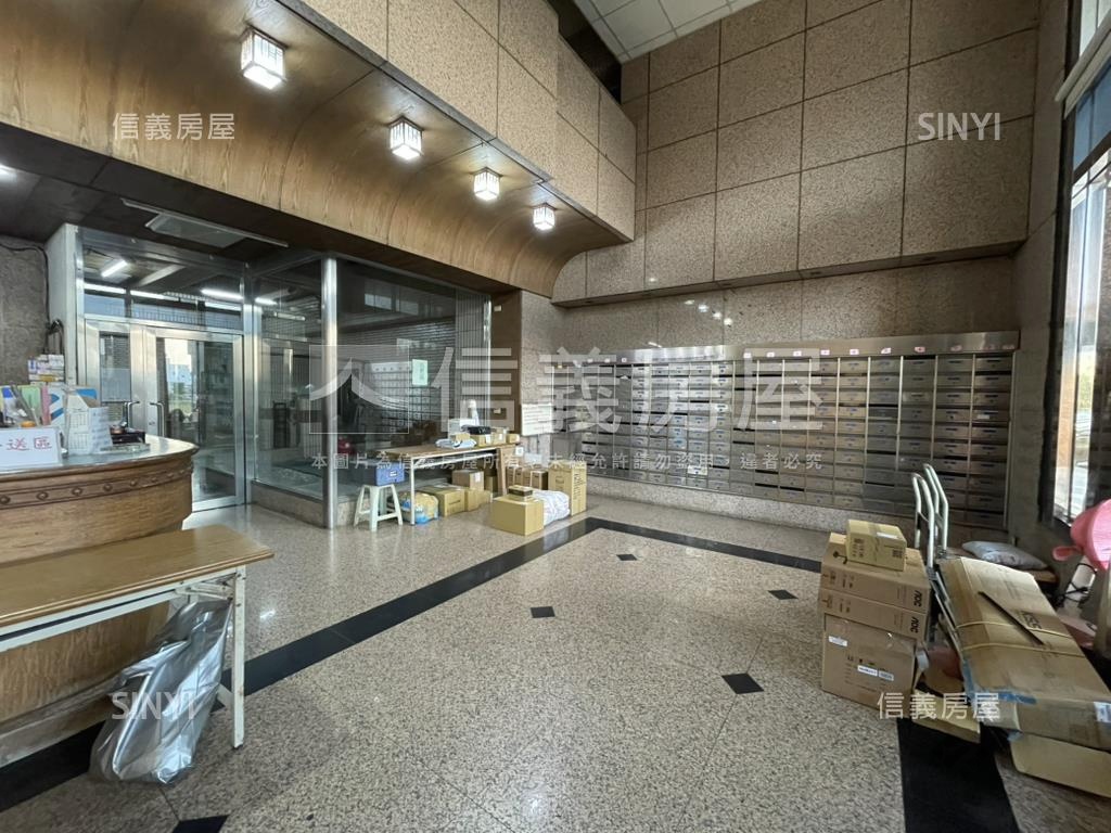 近竹光運動中心視野美兩房房屋室內格局與周邊環境