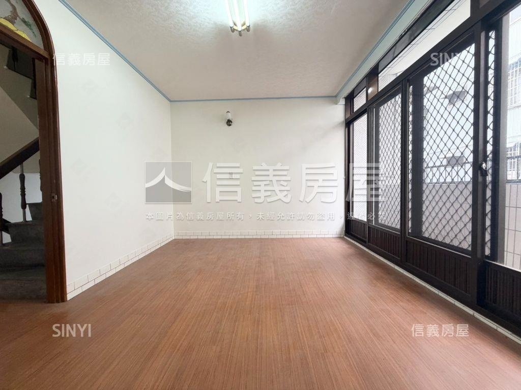 近文元國小｜傳家臨路透天房屋室內格局與周邊環境