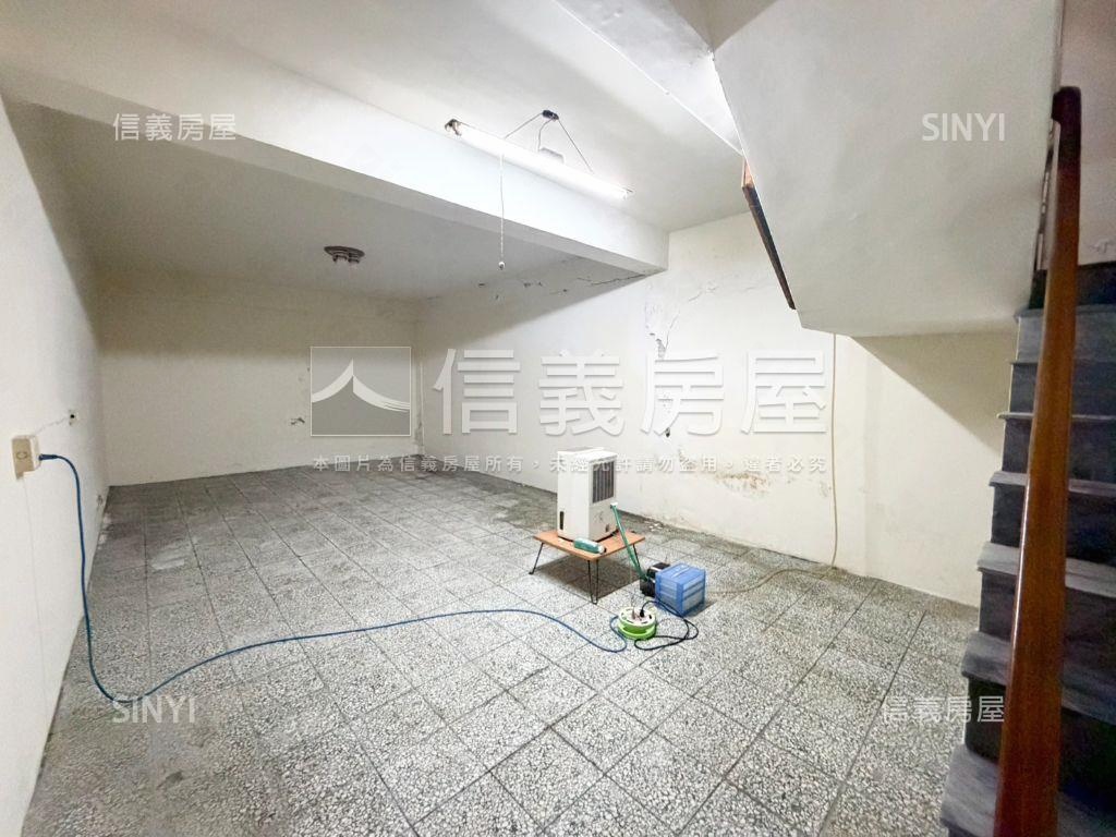 近文元國小｜傳家臨路透天房屋室內格局與周邊環境