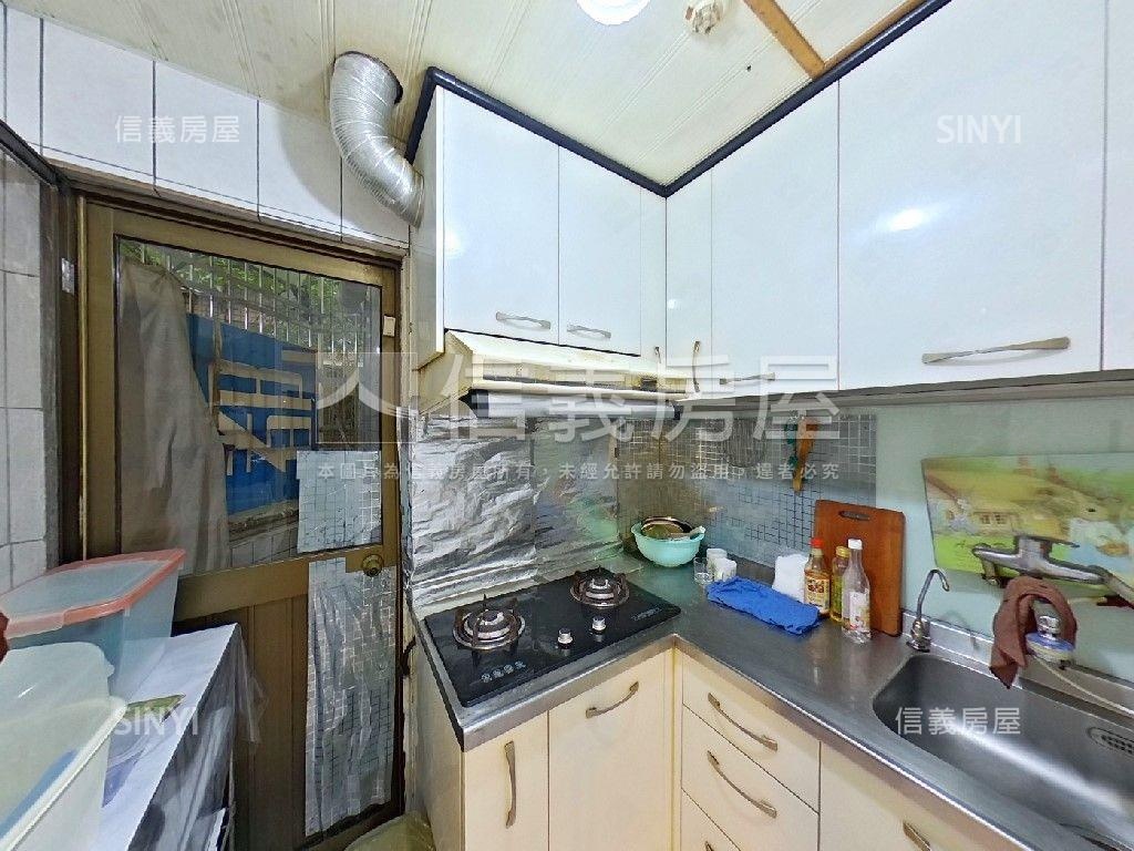 捷運銀行樓上財氣二樓房屋室內格局與周邊環境