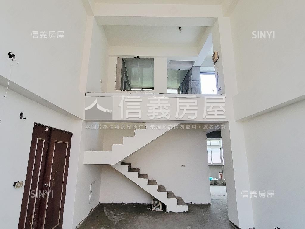 獨棟電梯挑高樓中樓雙車位房屋室內格局與周邊環境