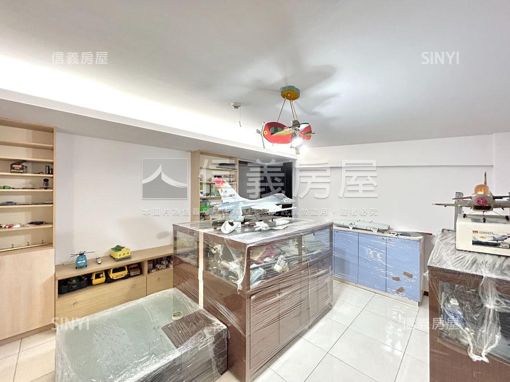 七期透天臨路別墅精銳平車房屋室內格局與周邊環境