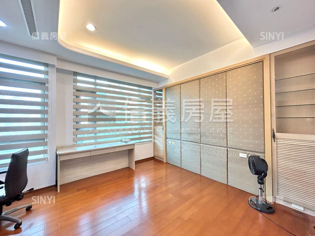 七期透天臨路別墅精銳平車房屋室內格局與周邊環境