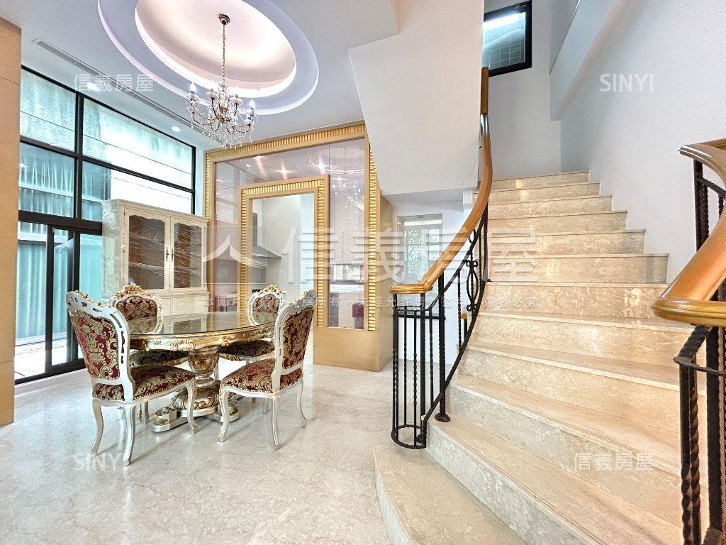 七期透天臨路別墅精銳平車房屋室內格局與周邊環境