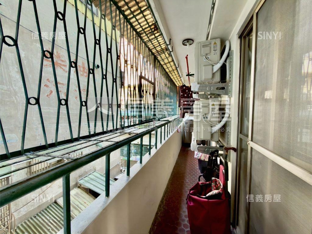 榮星花園低總新婚首購首選房屋室內格局與周邊環境