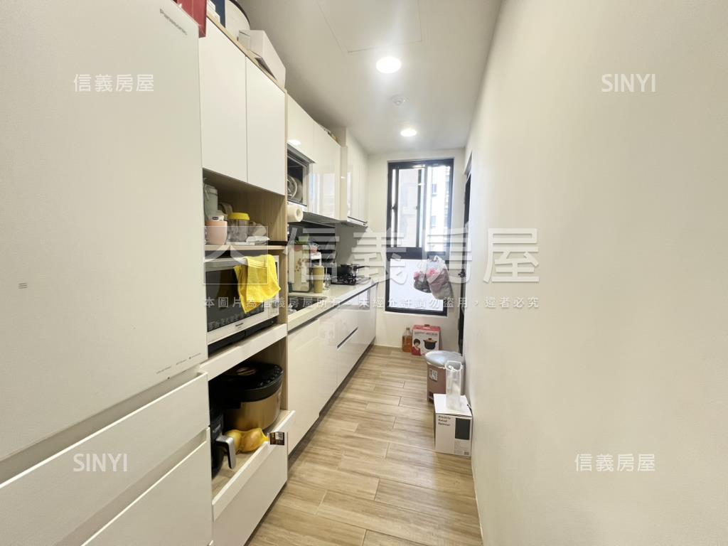 豐湛５未來過嶺兩房車位房屋室內格局與周邊環境