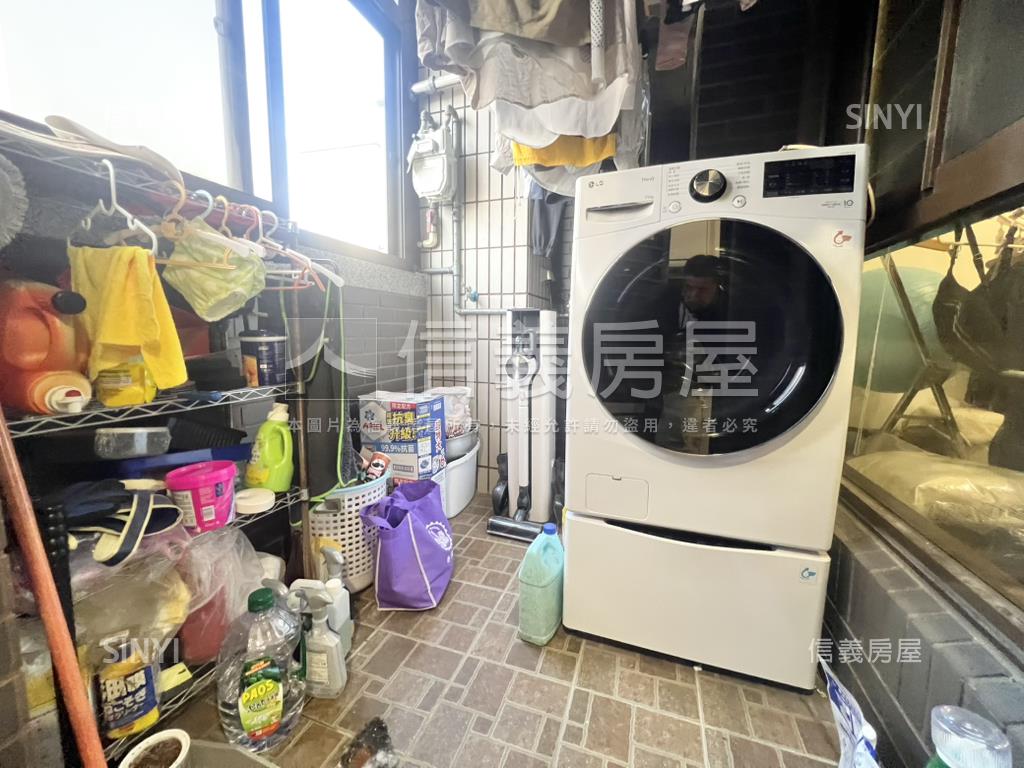 豐湛５未來過嶺兩房車位房屋室內格局與周邊環境