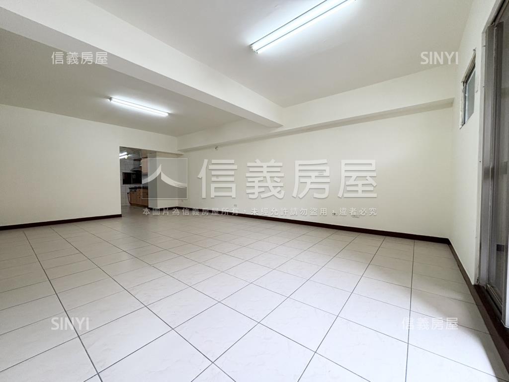 大墩十街市場旁熱鬧店面房屋室內格局與周邊環境