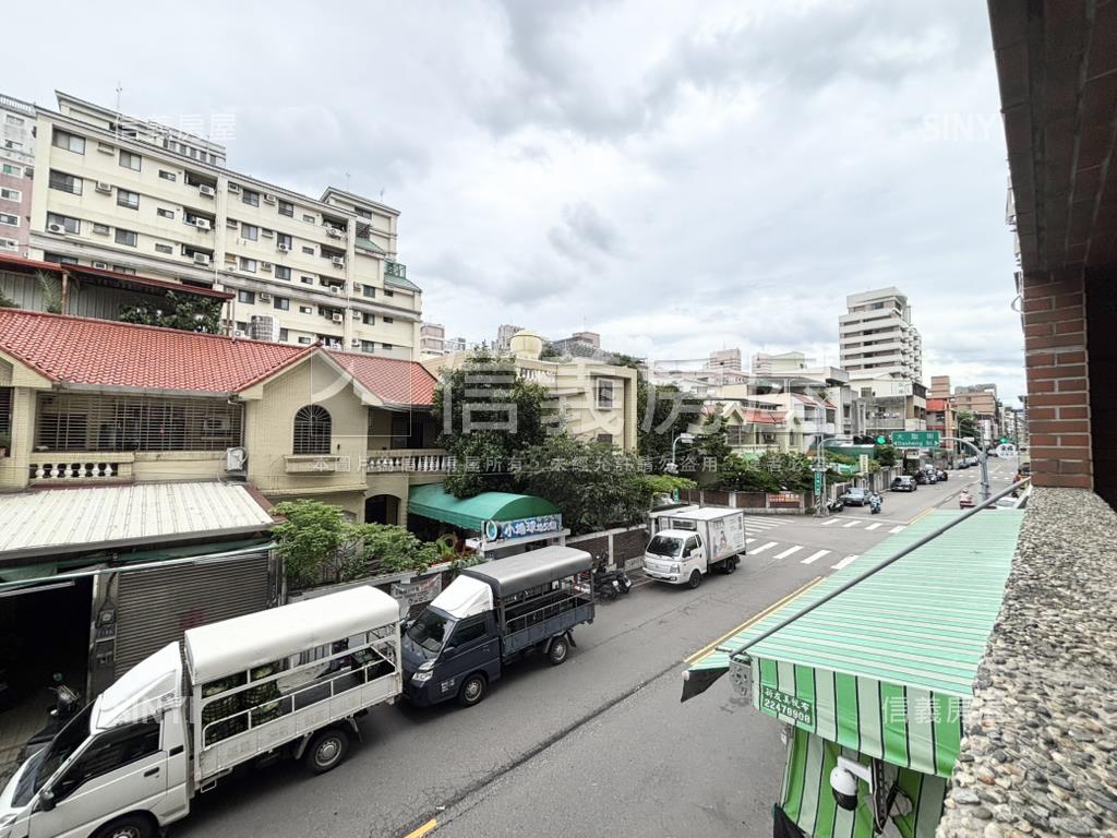 大墩十街市場旁熱鬧店面房屋室內格局與周邊環境