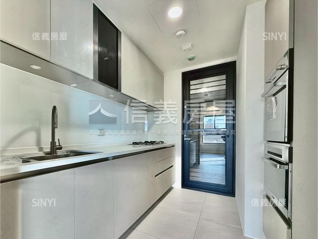 ［專任］德鑫一璟好視野房屋室內格局與周邊環境