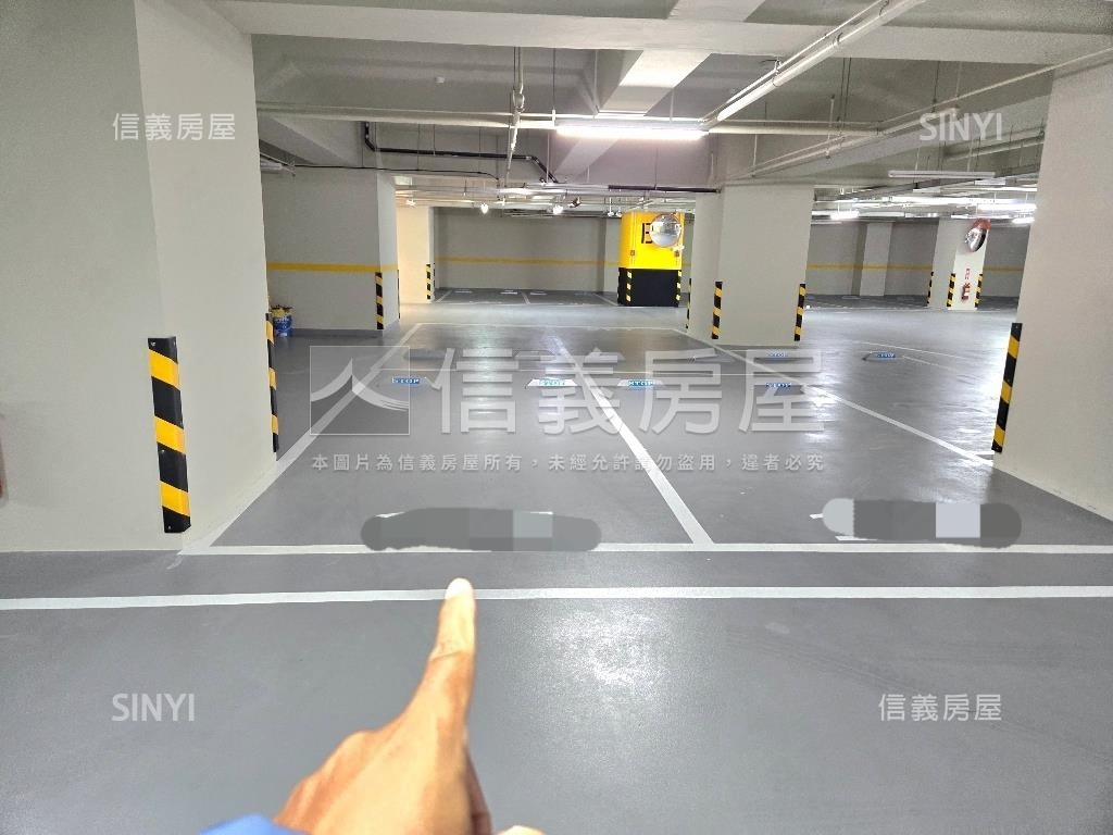 ［專任］德鑫一璟好視野房屋室內格局與周邊環境