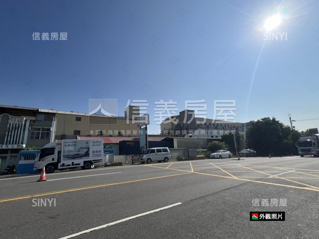 關廟區南雄路大廠房房屋室內格局與周邊環境