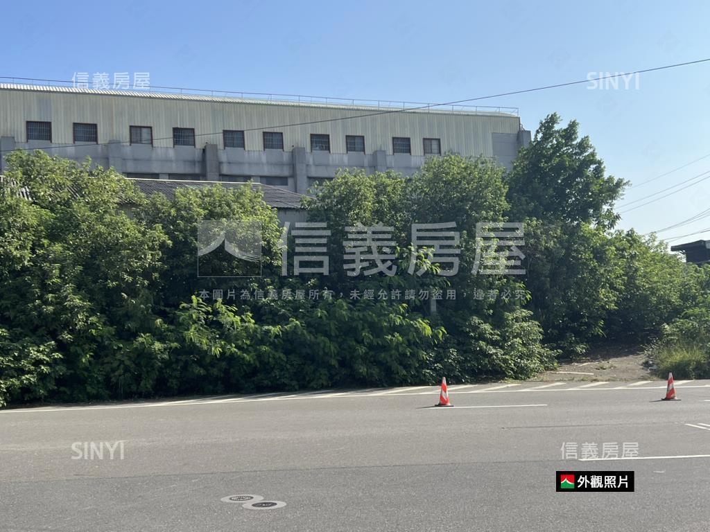 關廟區南雄路大廠房房屋室內格局與周邊環境