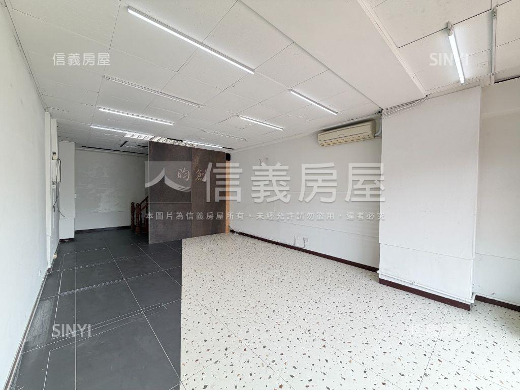 ㊣康寧街雙層精裝店面房屋室內格局與周邊環境