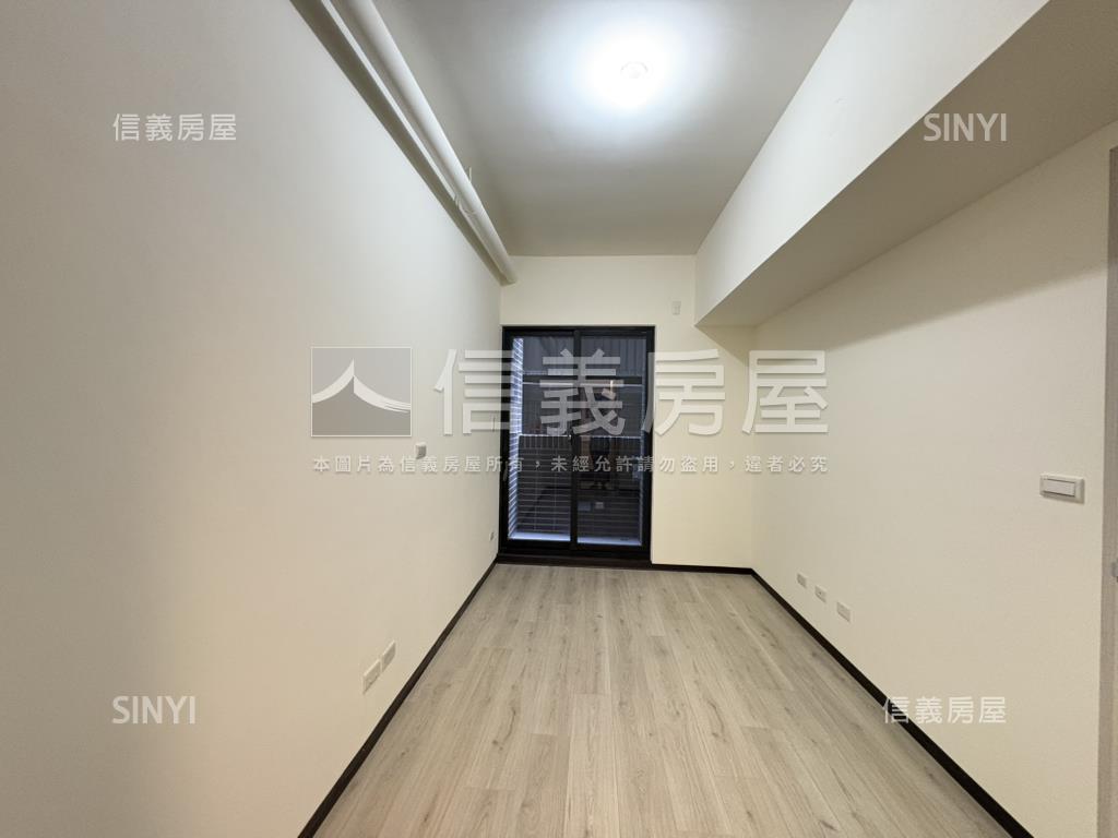 全新桃園站前兩房車位房屋室內格局與周邊環境