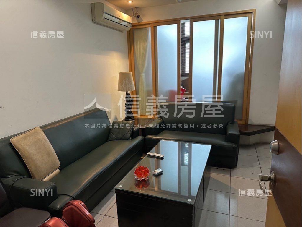 萬國財星廠辦Ⅲ房屋室內格局與周邊環境