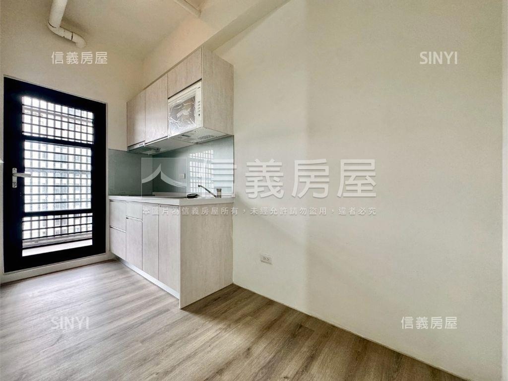 全新未住兩房捷運宅Ｅ房屋室內格局與周邊環境