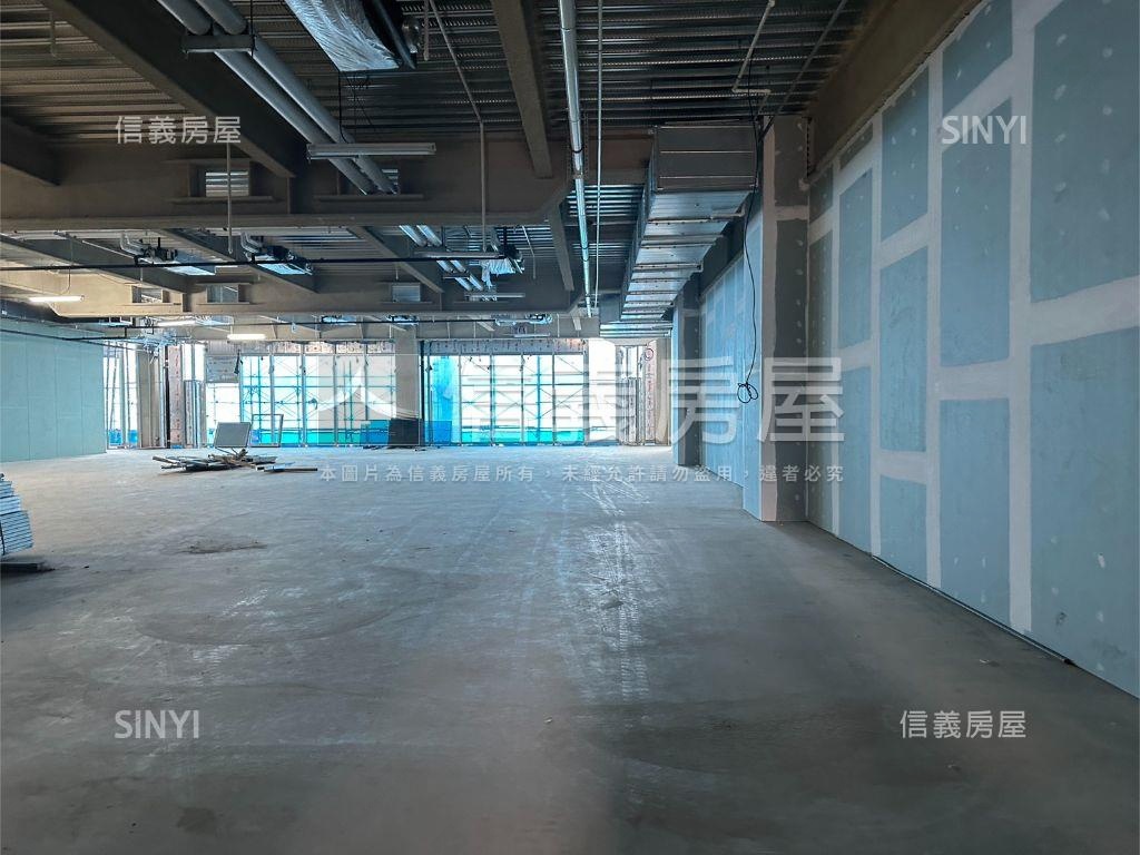 中工雲宇宙ＡＩ園區房屋室內格局與周邊環境