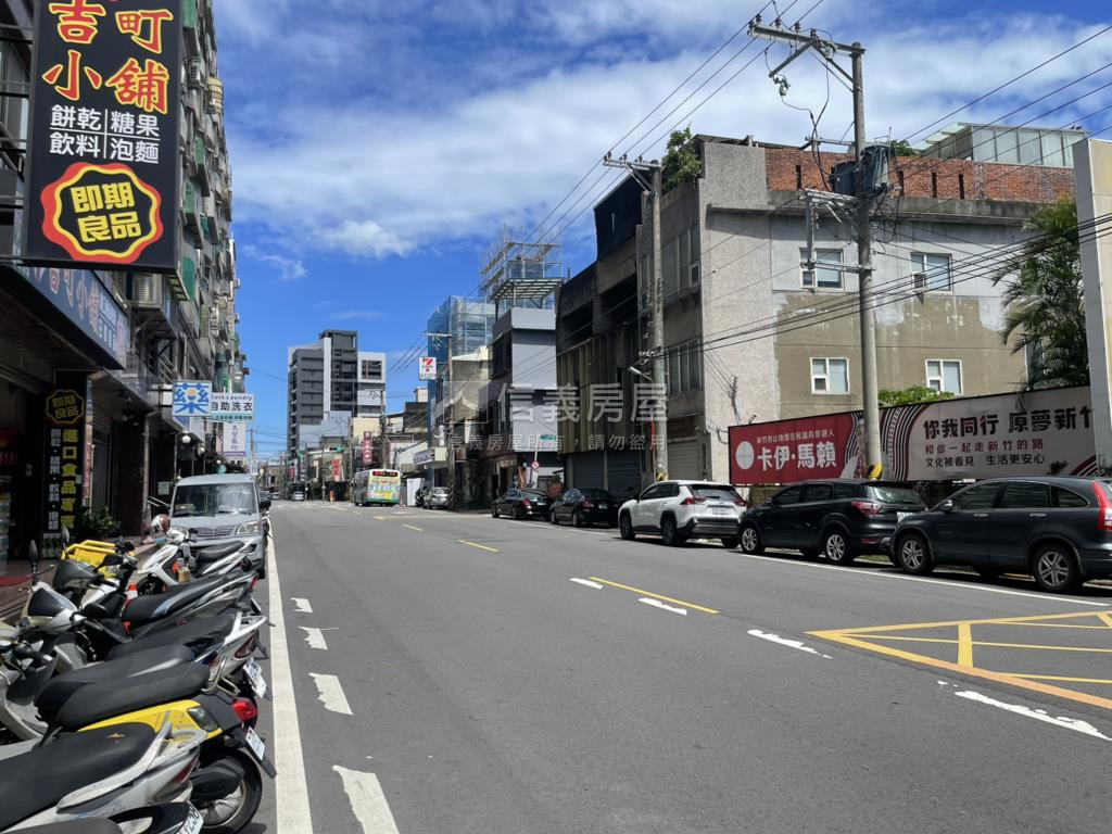南寮美裝潢四房平面車位房屋室內格局與周邊環境