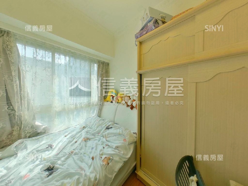 經貿水岸三房車位房屋室內格局與周邊環境