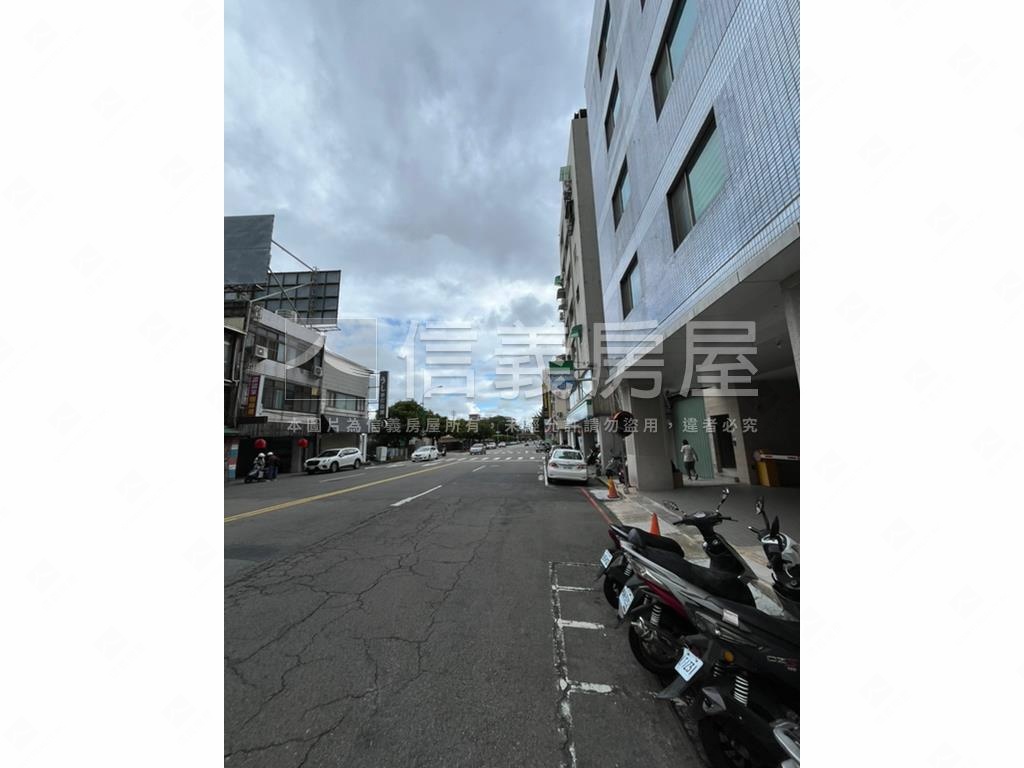 中國醫商圈低總價商辦房屋室內格局與周邊環境