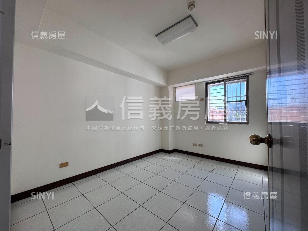 教育大學旁２房平車房屋室內格局與周邊環境