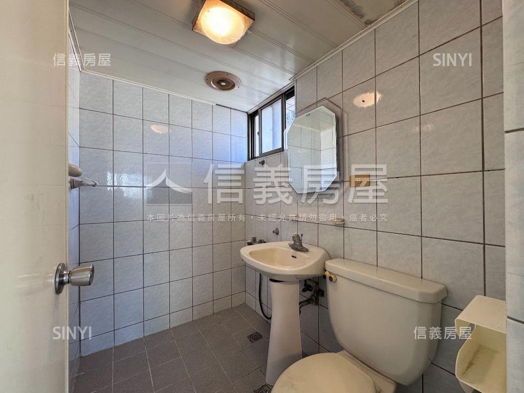 教育大學旁２房平車房屋室內格局與周邊環境