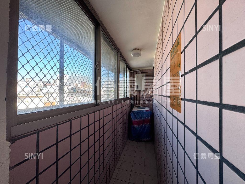 教育大學旁２房平車房屋室內格局與周邊環境