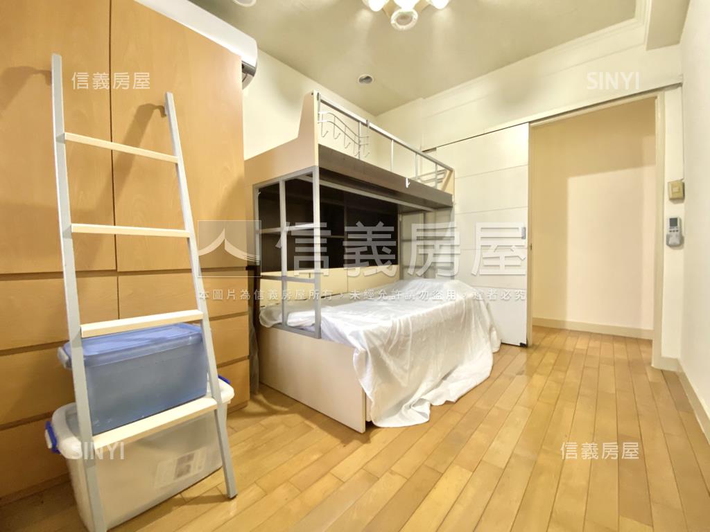 石牌高樓電梯兩房坡平車位房屋室內格局與周邊環境