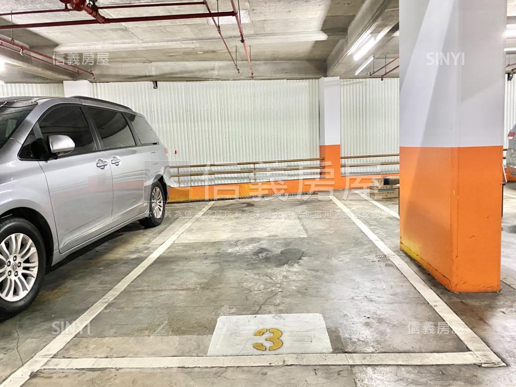石牌高樓電梯兩房坡平車位房屋室內格局與周邊環境