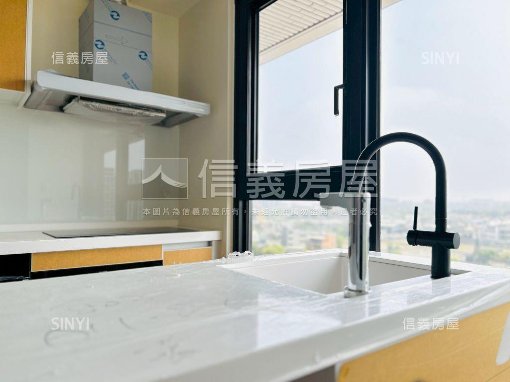 美術水公園。便宜兩房車位房屋室內格局與周邊環境